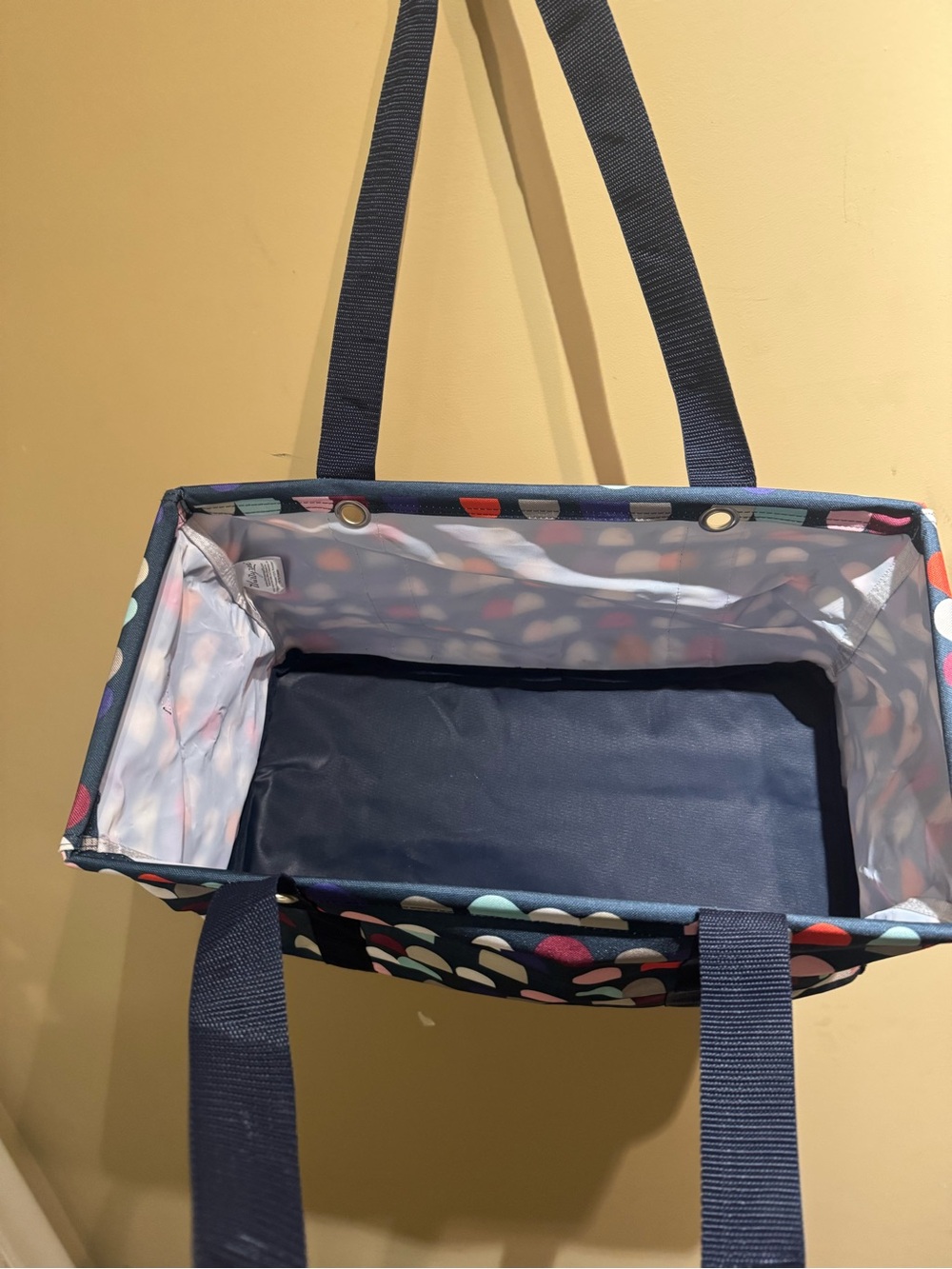 Thirty-One Medium Utility Tote in "Gumdrop Spots" (GUC) - Picture 7 of 12